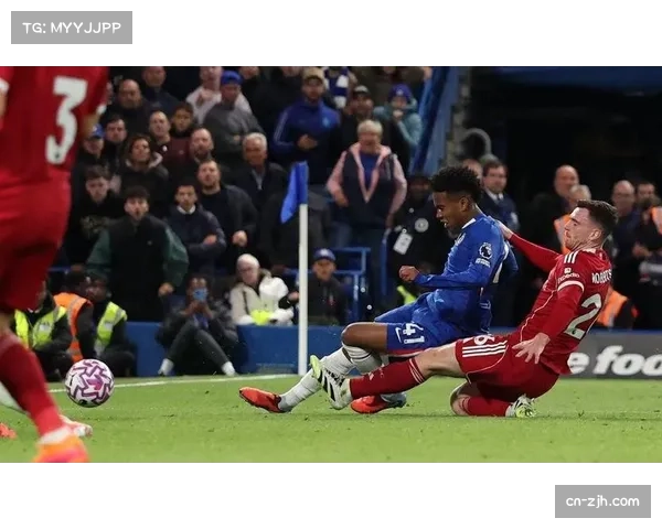 阿森纳强势登顶英超榜首利物浦遭连败痛失领先优势